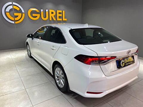2022 Benzin Otomatik Toyota Corolla Beyaz Gürel Tasarım Aksesuar Otomotiv San. Tic. Ltd. Şti.