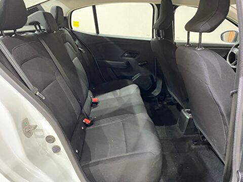 2022 Benzin Manuel Renault Taliant Beyaz Gürel Tasarım Aksesuar Otomotiv San. Tic. Ltd. Şti.