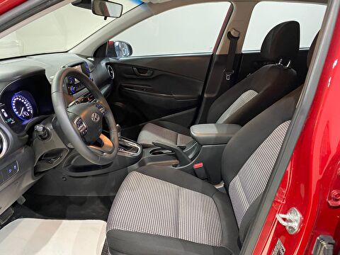 2020 Benzin Otomatik Hyundai Kona Kırmızı Gürel Tasarım Aksesuar Otomotiv San. Tic. Ltd. Şti.
