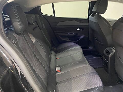 2024 Benzin Otomatik Peugeot 408 Siyah Gürel Tasarım Aksesuar Otomotiv San. Tic. Ltd. Şti.