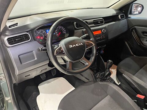 2023 Dizel Manuel Dacia Duster Yeşil Gürel Tasarım Aksesuar Otomotiv San. Tic. Ltd. Şti.