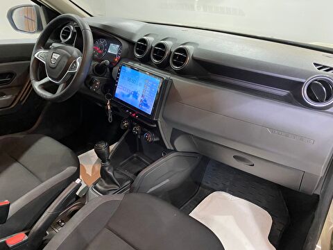 2019 Benzin Manuel Dacia Duster Gri Gürel Tasarım Aksesuar Otomotiv San. Tic. Ltd. Şti.