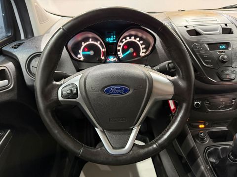 2021 Dizel Manuel Ford Tourneo Courier Beyaz Gürel Tasarım Aksesuar Otomotiv San. Tic. Ltd. Şti.