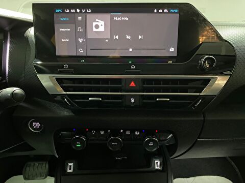 2024 Benzin Otomatik Citroen C4 X Gri Gürel Tasarım Aksesuar Otomotiv San. Tic. Ltd. Şti.