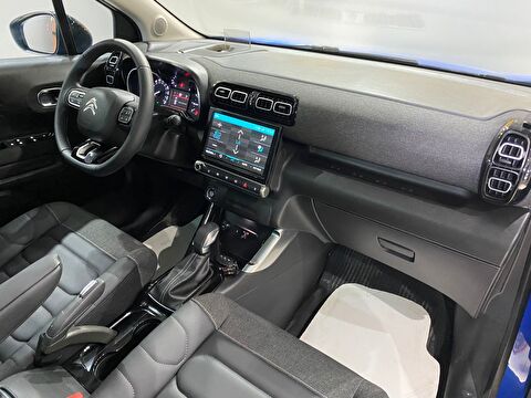 TaksitliOto.Net | 2.El Citroen C3 AirCross SUV 1.2 PureTech S&S Shine Çift Renk EAT6 | Otomatik & Benzin | Mavi | İzmir.2el 2024 Benzin Otomatik Citroen C3 AirCross Mavi Gürel Tasarım Aksesuar Otomotiv San. Tic. Ltd. Şti.