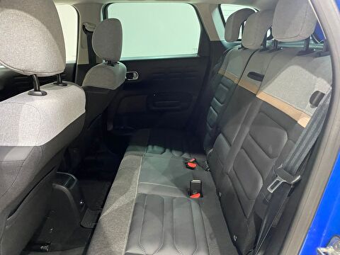 TaksitliOto.Net | 2.El Citroen C3 AirCross SUV 1.2 PureTech S&S Shine Çift Renk EAT6 | Otomatik & Benzin | Mavi | İzmir.2el 2024 Benzin Otomatik Citroen C3 AirCross Mavi Gürel Tasarım Aksesuar Otomotiv San. Tic. Ltd. Şti.