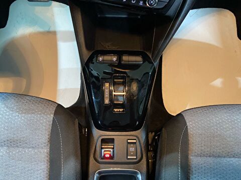 2024 Benzin Otomatik Opel Corsa Beyaz Gürel Tasarım Aksesuar Otomotiv San. Tic. Ltd. Şti.