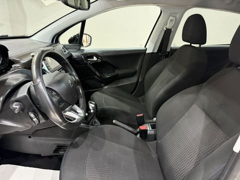 2020 Dizel Manuel Peugeot 208 Beyaz Gürel Tasarım Aksesuar Otomotiv San. Tic. Ltd. Şti.