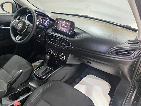 2024 Dizel Otomatik Fiat Egea Gri Gürel Tasarım Aksesuar Otomotiv San. Tic. Ltd. Şti.