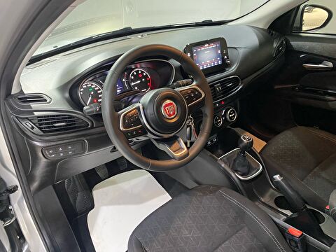 2022 Benzin Manuel Fiat Egea Gri Gürel Tasarım Aksesuar Otomotiv San. Tic. Ltd. Şti.