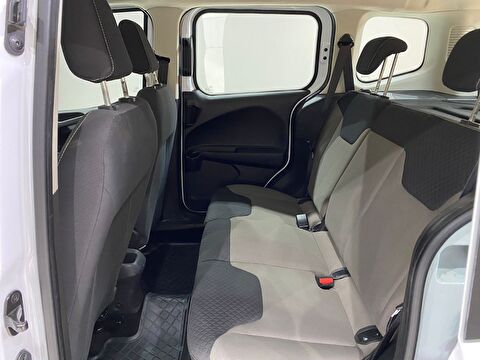 2022 Dizel Manuel Ford Tourneo Courier Beyaz Gürel Tasarım Aksesuar Otomotiv San. Tic. Ltd. Şti.