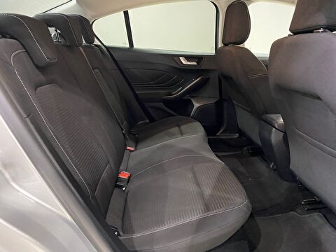 2023 Benzin Manuel Ford Focus Gümüş Gri Gürel Tasarım Aksesuar Otomotiv San. Tic. Ltd. Şti.