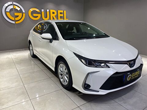 2022 Hybrid Otomatik Toyota Corolla Beyaz Gürel Tasarım Aksesuar Otomotiv San. Tic. Ltd. Şti.