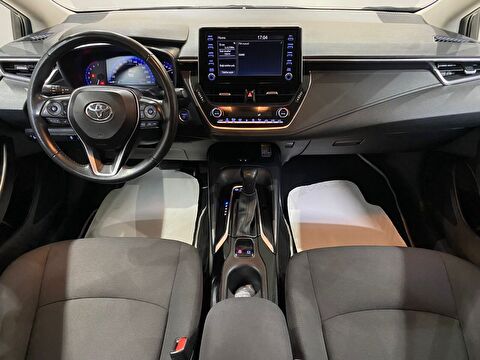 2022 Hybrid Otomatik Toyota Corolla Beyaz Gürel Tasarım Aksesuar Otomotiv San. Tic. Ltd. Şti.