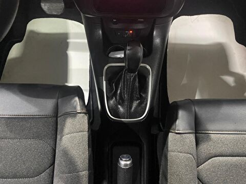 2023 Benzin Otomatik Citroen C3 Gri Gürel Tasarım Aksesuar Otomotiv San. Tic. Ltd. Şti.