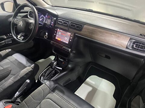 2023 Benzin Otomatik Citroen C3 Gri Gürel Tasarım Aksesuar Otomotiv San. Tic. Ltd. Şti.