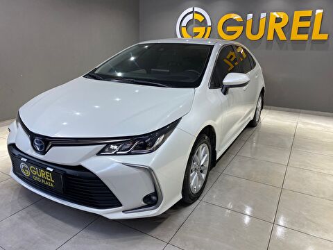 2020 Hybrid Otomatik Toyota Corolla Beyaz Gürel Tasarım Aksesuar Otomotiv San. Tic. Ltd. Şti.