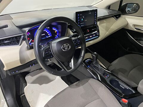 2020 Hybrid Otomatik Toyota Corolla Beyaz Gürel Tasarım Aksesuar Otomotiv San. Tic. Ltd. Şti.