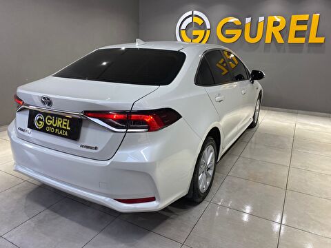 2020 Hybrid Otomatik Toyota Corolla Beyaz Gürel Tasarım Aksesuar Otomotiv San. Tic. Ltd. Şti.