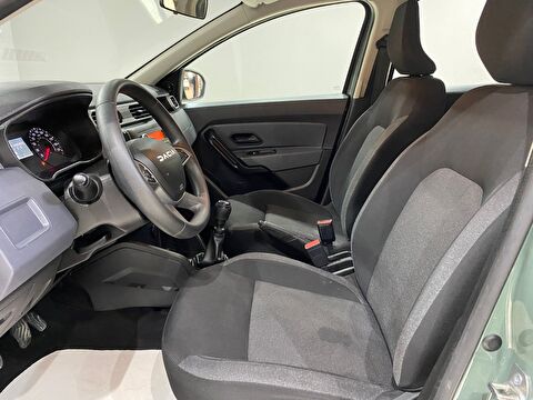 2023 Benzin Manuel Dacia Duster Yeşil Gürel Tasarım Aksesuar Otomotiv San. Tic. Ltd. Şti.