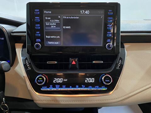 2021 Benzin Otomatik Toyota Corolla Gümüş Gri Gürel Tasarım Aksesuar Otomotiv San. Tic. Ltd. Şti.