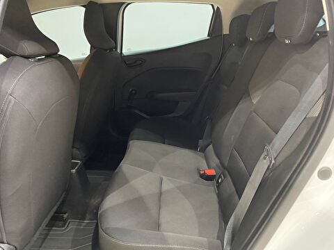 2022 Benzin Manuel Renault Clio Beyaz Gürel Tasarım Aksesuar Otomotiv San. Tic. Ltd. Şti.