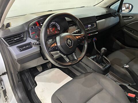 2022 Benzin Manuel Renault Clio Beyaz Gürel Tasarım Aksesuar Otomotiv San. Tic. Ltd. Şti.