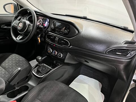 2022 Benzin Manuel Fiat Egea Beyaz Gürel Tasarım Aksesuar Otomotiv San. Tic. Ltd. Şti.
