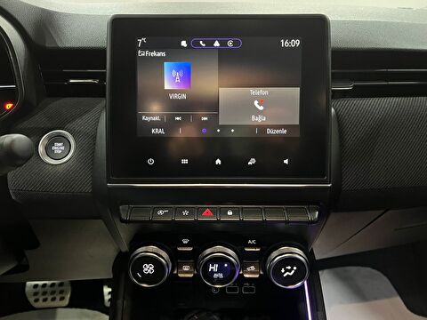 2024 Benzin Otomatik Renault Clio Kırmızı Gürel Tasarım Aksesuar Otomotiv San. Tic. Ltd. Şti.