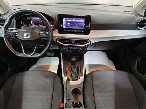 2024 Benzin Otomatik Seat Arona Gri Gürel Tasarım Aksesuar Otomotiv San. Tic. Ltd. Şti.