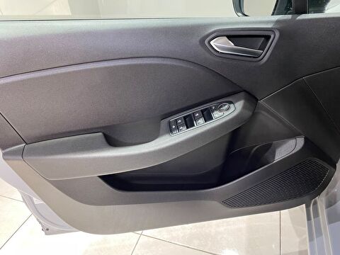 2026 Benzin Otomatik Renault Clio Gri Gürel Tasarım Aksesuar Otomotiv San. Tic. Ltd. Şti.