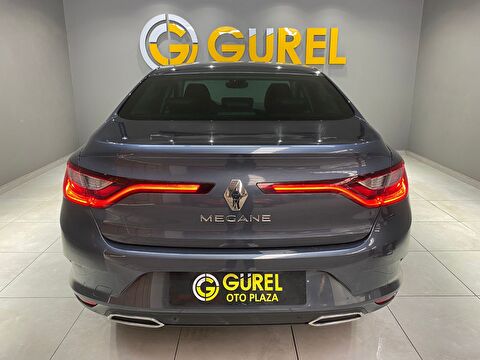 TaksitliOto.Net | 2.El Renault Megane Sedan 1.5 Blue DCI Icon EDC | Otomatik & Dizel | Gri | İzmir.2el 2022 Dizel Otomatik Renault Megane Gri Gürel Tasarım Aksesuar Otomotiv San. Tic. Ltd. Şti.