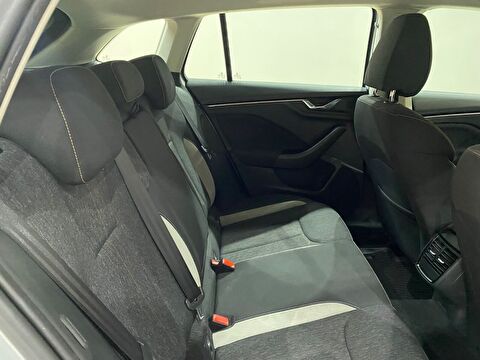2023 Benzin Otomatik Skoda Scala Gümüş Gri Gürel Tasarım Aksesuar Otomotiv San. Tic. Ltd. Şti.