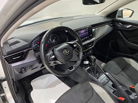 2023 Benzin Otomatik Skoda Scala Gümüş Gri Gürel Tasarım Aksesuar Otomotiv San. Tic. Ltd. Şti.