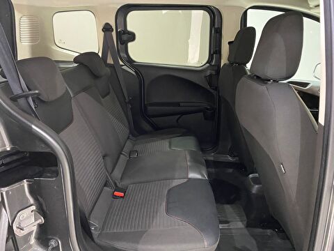 2022 Benzin Manuel Ford Tourneo Courier Gri Gürel Tasarım Aksesuar Otomotiv San. Tic. Ltd. Şti.