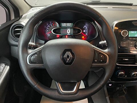 2017 Benzin Manuel Renault Clio Beyaz Gürel Tasarım Aksesuar Otomotiv San. Tic. Ltd. Şti.