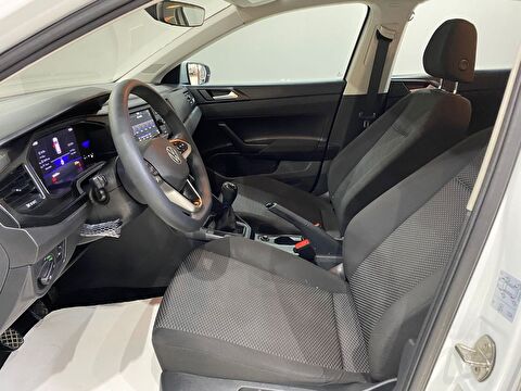 2022 Benzin Manuel Volkswagen Polo Beyaz Gürel Tasarım Aksesuar Otomotiv San. Tic. Ltd. Şti.