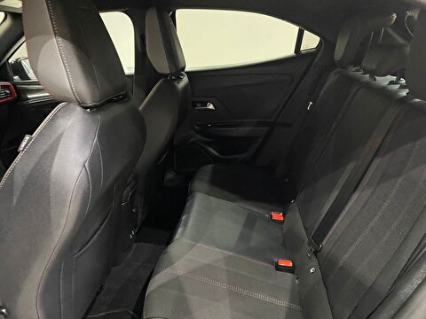 2024 Benzin Otomatik Opel Mokka Siyah Gürel Tasarım Aksesuar Otomotiv San. Tic. Ltd. Şti.