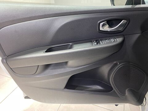 2020 Benzin Manuel Renault Clio Beyaz Gürel Tasarım Aksesuar Otomotiv San. Tic. Ltd. Şti.