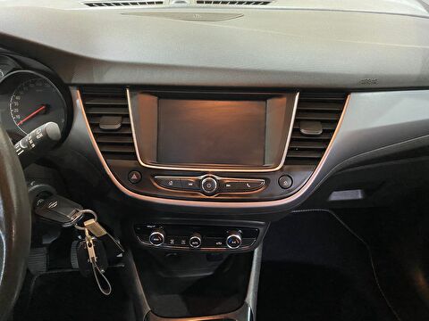 2022 Benzin Manuel Opel Crossland Gümüş Gri Gürel Tasarım Aksesuar Otomotiv San. Tic. Ltd. Şti.