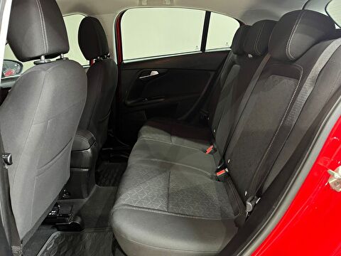 2021 Benzin Manuel Fiat Egea Kırmızı Gürel Tasarım Aksesuar Otomotiv San. Tic. Ltd. Şti.