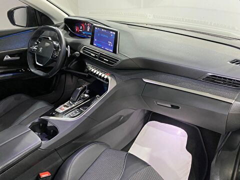 2022 Dizel Otomatik Peugeot 3008 Siyah Gürel Tasarım Aksesuar Otomotiv San. Tic. Ltd. Şti.