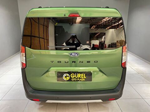 2024 Dizel Manuel Ford Tourneo Courier Yeşil Gürel Tasarım Aksesuar Otomotiv San. Tic. Ltd. Şti.