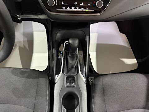 2026 Benzin Otomatik Toyota Corolla Beyaz Gürel Tasarım Aksesuar Otomotiv San. Tic. Ltd. Şti.