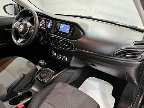 2024 Benzin Manuel Fiat Egea Mavi Gürel Tasarım Aksesuar Otomotiv San. Tic. Ltd. Şti.