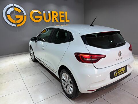 2023 Benzin Otomatik Renault Clio Beyaz Gürel Tasarım Aksesuar Otomotiv San. Tic. Ltd. Şti.