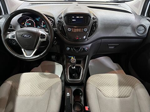 2021 Dizel Manuel Ford Tourneo Courier Journey Beyaz Gürel Tasarım Aksesuar Otomotiv San. Tic. Ltd. Şti.