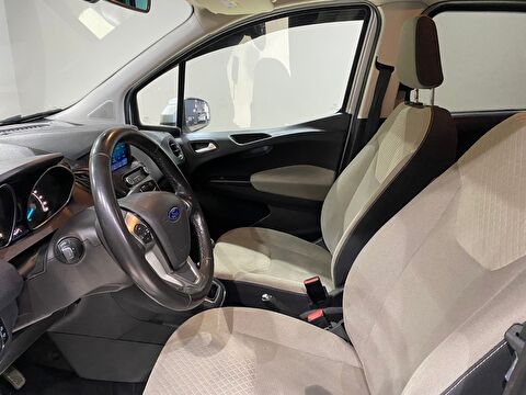 2021 Dizel Manuel Ford Tourneo Courier Gümüş Gri Gürel Tasarım Aksesuar Otomotiv San. Tic. Ltd. Şti.
