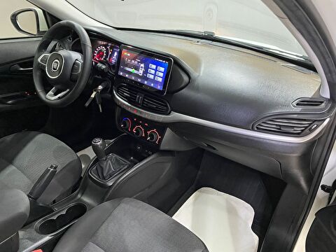 2019 Dizel Manuel Fiat Egea Beyaz Gürel Tasarım Aksesuar Otomotiv San. Tic. Ltd. Şti.