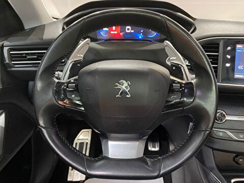 2020 Benzin Otomatik Peugeot 308 Kırmızı Gürel Tasarım Aksesuar Otomotiv San. Tic. Ltd. Şti.